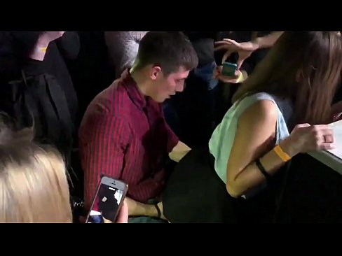❤️ Sex nyata dina nightclub Rusia. gadis Rusia 18 taun heubeul dina anus jeung heunceut fucked di nightclub a ☑ porno geulis dina su.hdporn24.ru